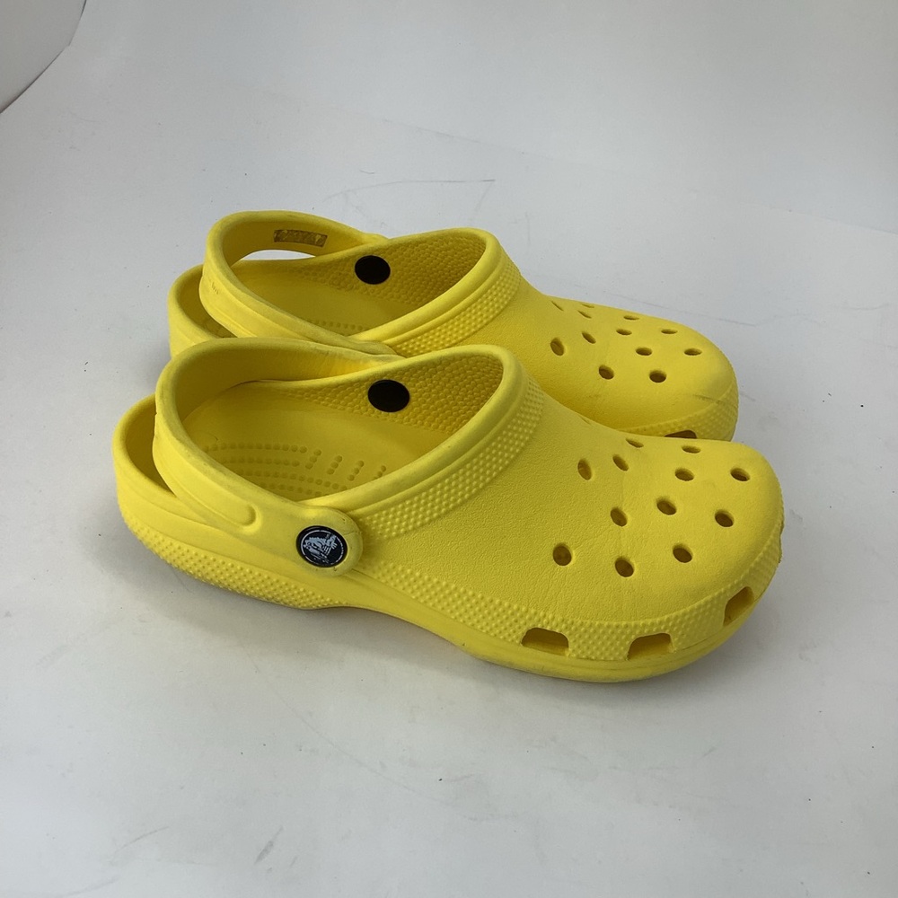 Crocs Classic Clogs Mules size womens 6 / mens‎ 4
